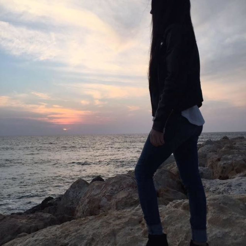 Meet your Posher, Goldie